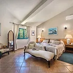 Beau Villa *